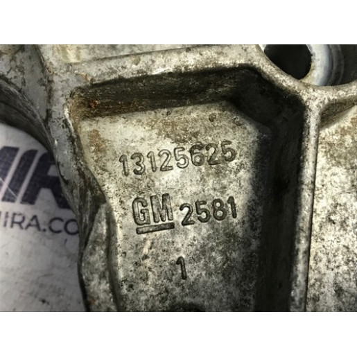 Кронштейн КПП Opel Astra H 1.7CDTI 2004-2010 13125625
